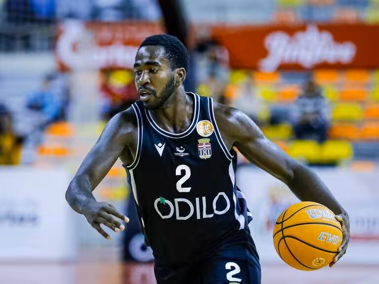 Garuba, en una imagen de archivo, ha sido uno de los nombres del verano tras renovar con el equipo cartagenero/Foto: CB Cartagena