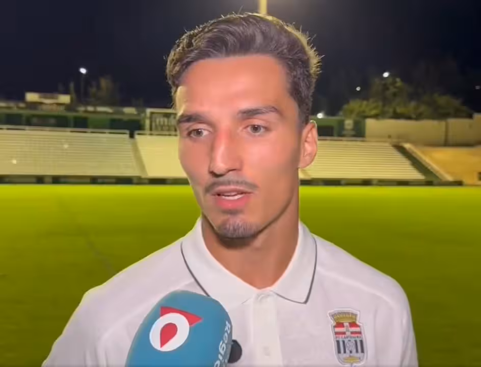 Imanol Baz habla en zona mixta tras el 0-0 del cuadro albinegro en tierras malagueñas/Foto: FCC