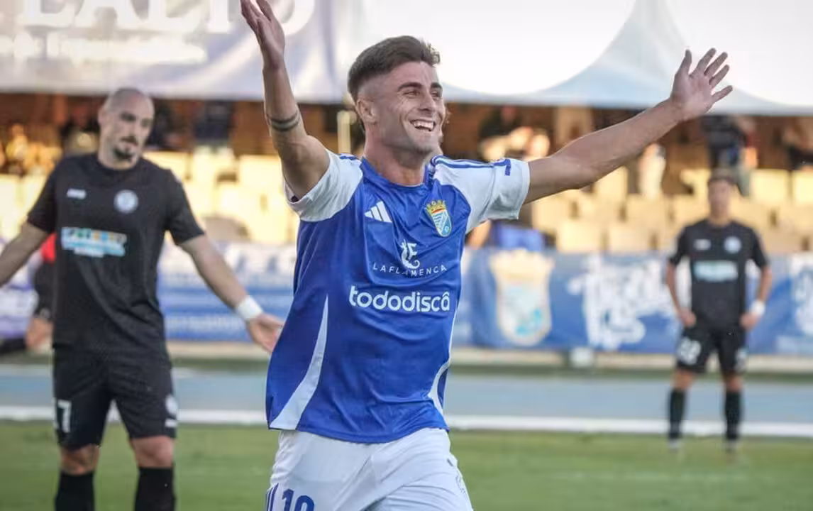 El delantero unionense David Santisteban durante la pasada Liga con el Xerez CD / FOTO DIARIO DE JEREZ
