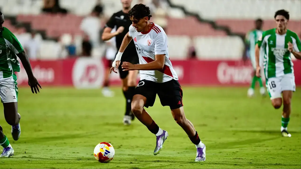 El Sevilla Atlético, duro rival a domicilio para el equipo de Javi Rey/Foto: SFC
