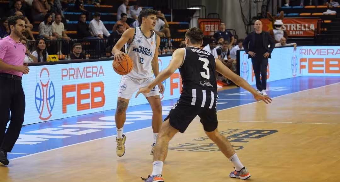 El Menorca fue superior de principio a fin y no dio opción a los de Félix Alonso/Foto: CB CARTAGENA