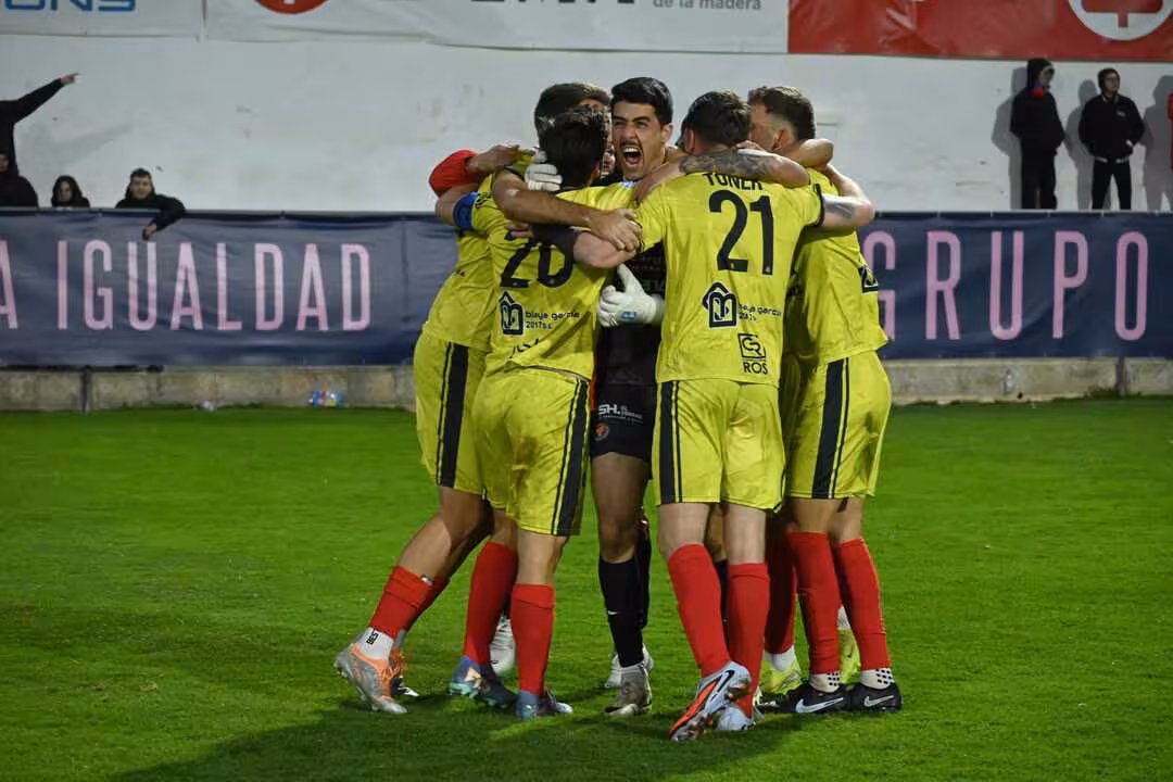 El equipo de Checa sigue mirando a los puestos de arriba en la clasificaci&oacute;n/Foto: DEPORTIVA MINERA