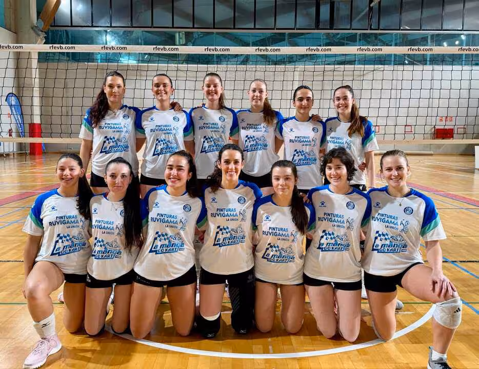 Las algare&ntilde;as no pudieron con el l&iacute;der en casa/Foto: ALGAR SURMENOR