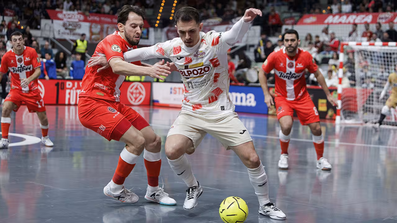 Imagen del encuentro de la primera vuelta que se saldó con empate/PASCU MENDEZ-LNFS