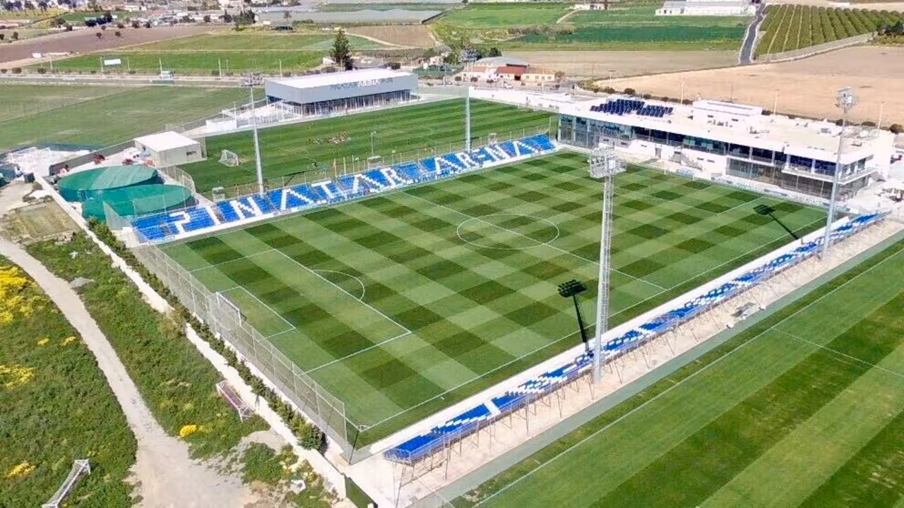 Una temporada más, Pinatar Arena será un punto neurálgico de la pretemporada albinegra/P.A.