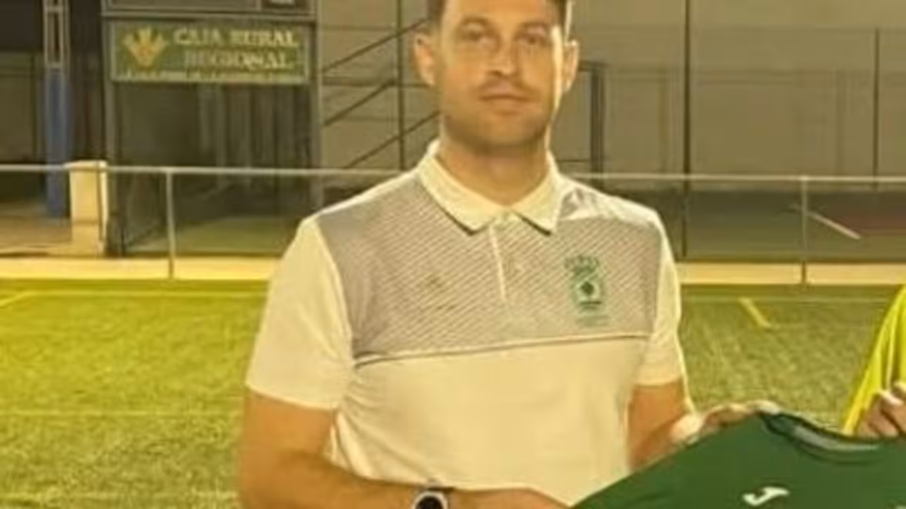 carlos entrenador