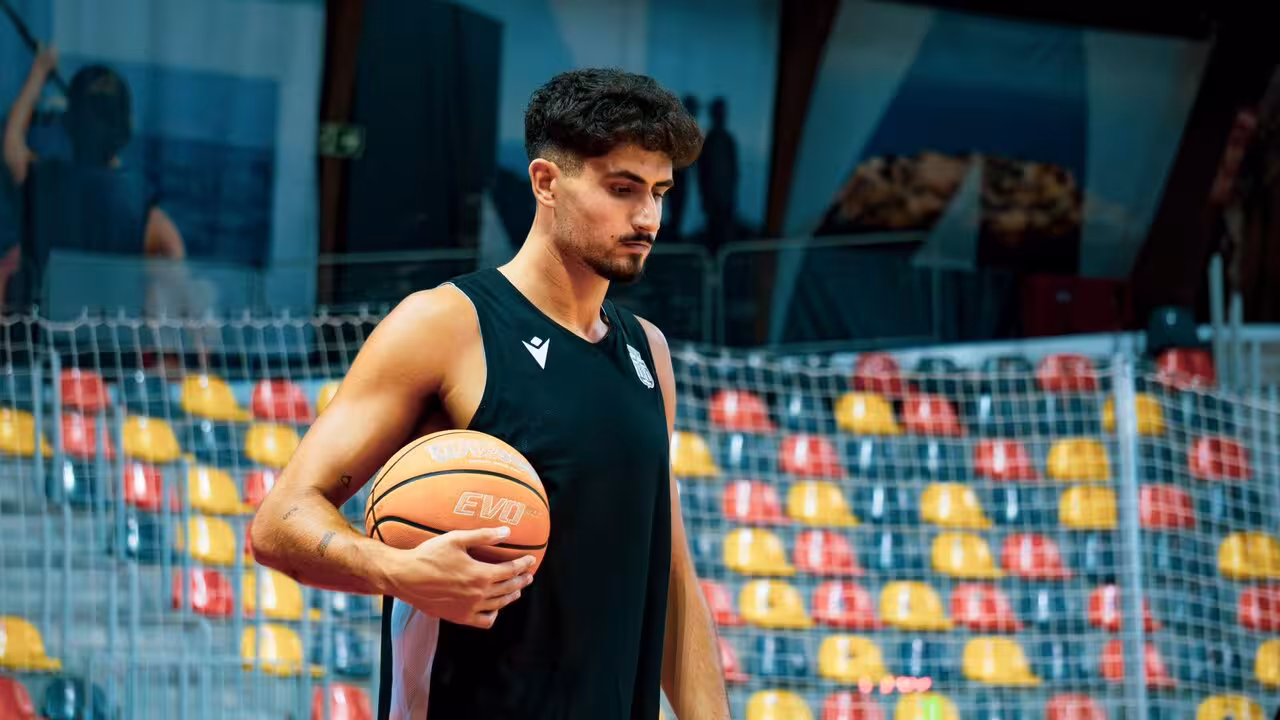 El CB Cartagena sigue con su preparación en la pretemporada en lo que se prevé otra campaña interesante/Foto: CB CARTAGENA