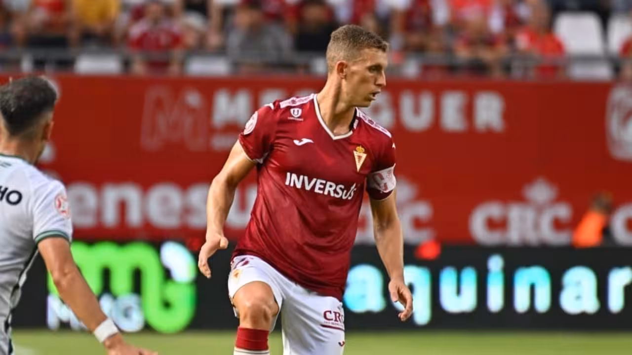 Triunfo por la mínima del cuadro pimentonero en el Enrique Roca/Foto: REAL MURCIA