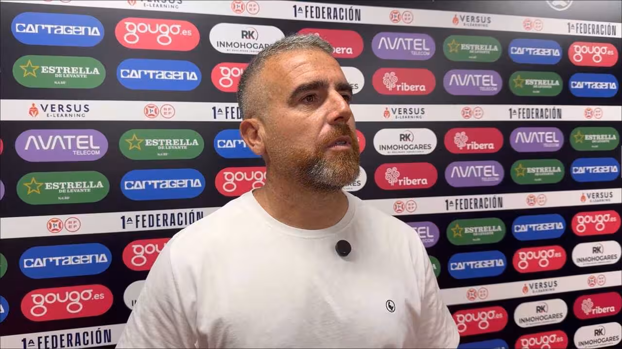 Javi Rey valora de manera positiva el enfrentamiento ante el Puente Genil en la primera ronda copera/Foto: FCC