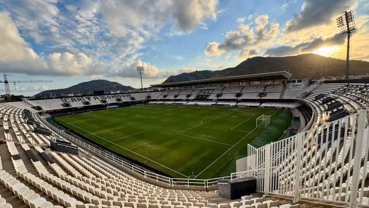 El Cartagonova se prepara para un derbi que promete emociones fuertes/Foto: FC CARTAGENA