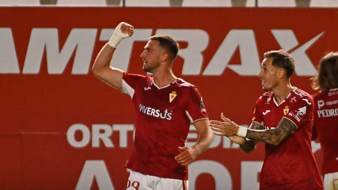 El cuadro grana logró encadenar su segundo triunfo consecutivo que le permite coger aire en la clasificación/Foto: RM