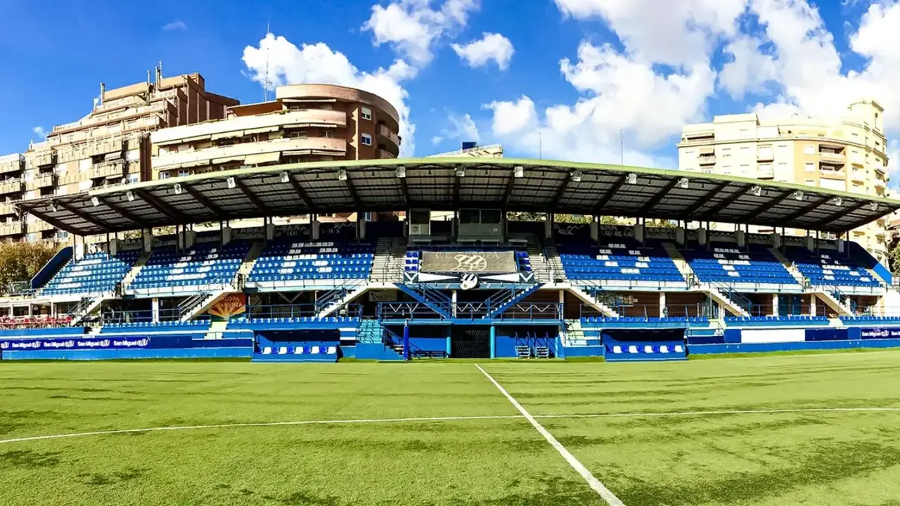 El Nou Sardenya, escenario de este interesante choque/Foto: CE EUROPA