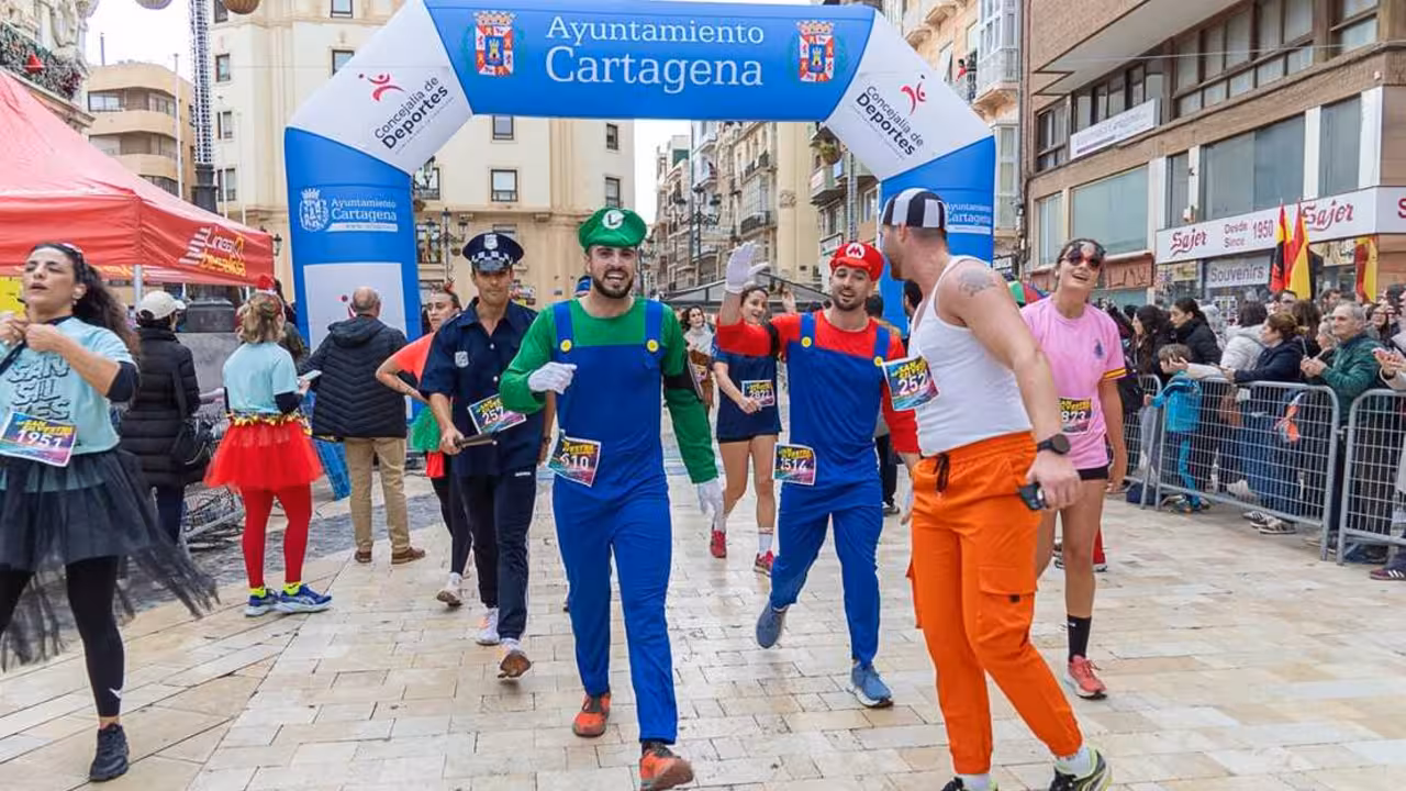 Cartagena ya se prepara para despedir este año con una prueba ya habitual en nuestra ciudad/CARTAGENA.ES