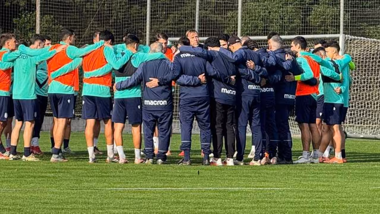 El vestuario albinegro, tocado por los &uacute;ltimos resultados, busca un impulso que permita terminar el a&ntilde;o ante los suyos con las mejores sensaciones posibles/Foto: FC CARTAGENA