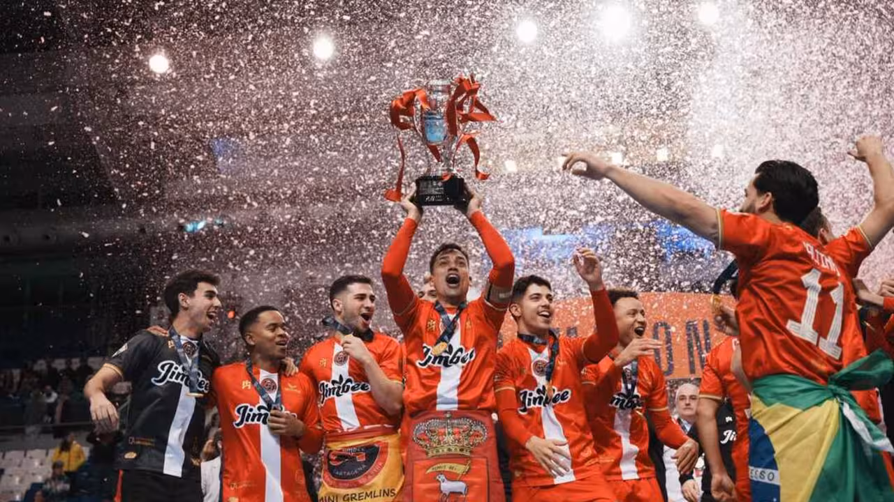 El conjunto melonero sigue engrosando su palmar&eacute;s con otro t&iacute;tulo de Supercopa/Foto: RFEF