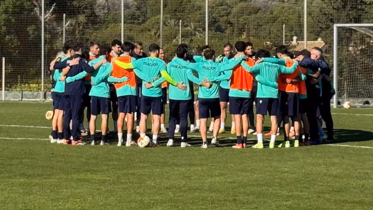 Imagen del entrenamiento del equipo de este jueves en las v&iacute;speras de la disputa del encuentro/Foto: FC CARTAGENA