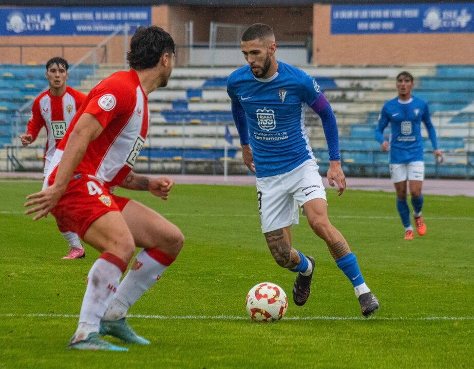 El filial almeriense cosechaba una dura derrota en San Fernando la pasada jornada/FOTO: SFCD