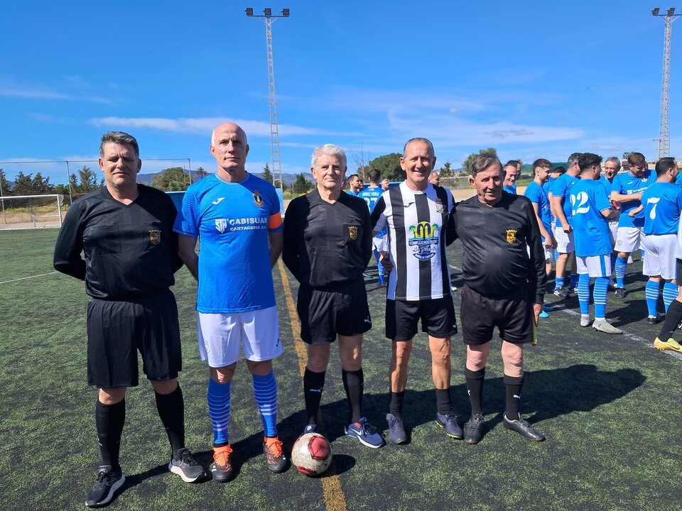 capitanes y trio arbitral