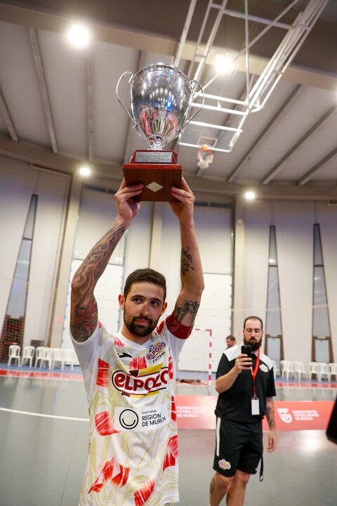 El Pozo levantó en Cehegín su noveno título de la Copa Presidente/FFRM