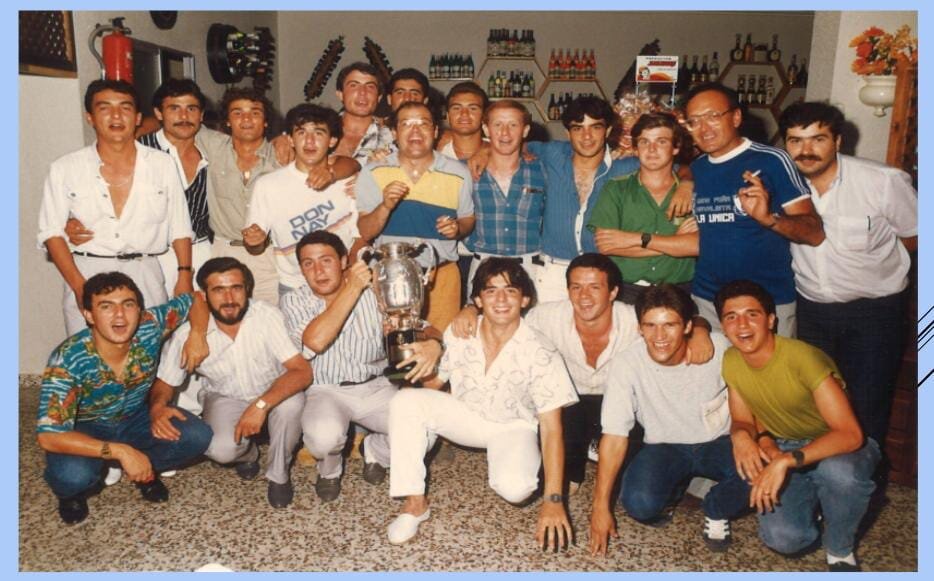 Integrantes del CD Naval que lograba el campeonato hace ya 40 años. Historia del fútbol cartagenero/DOMINGO LÓPEZ CASTIÑEYRAS