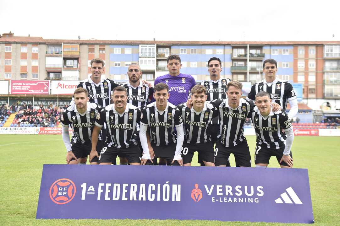 El once escogido por Javi Rey para el choque en Teruel/Foto: FC CARTAGENA