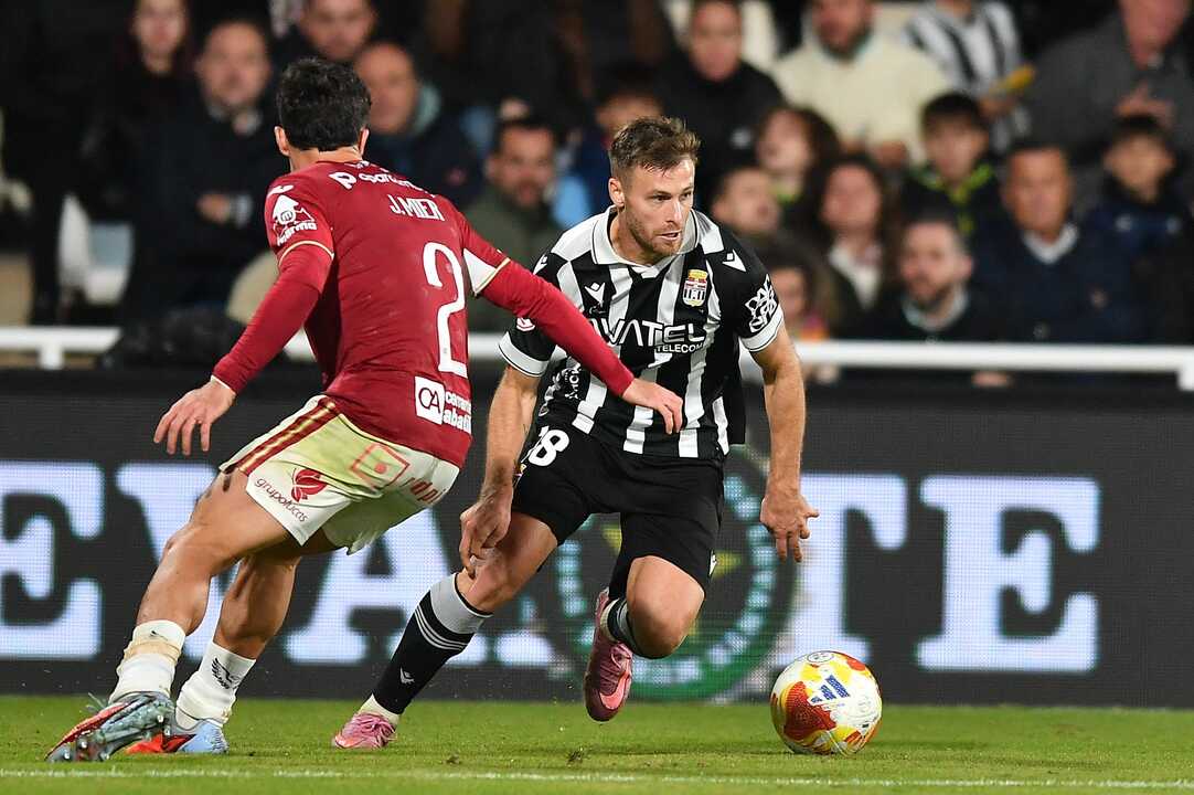 Los granas tiraron de eficacia para llevarse el derbi/Foto: FC CARTAGENA