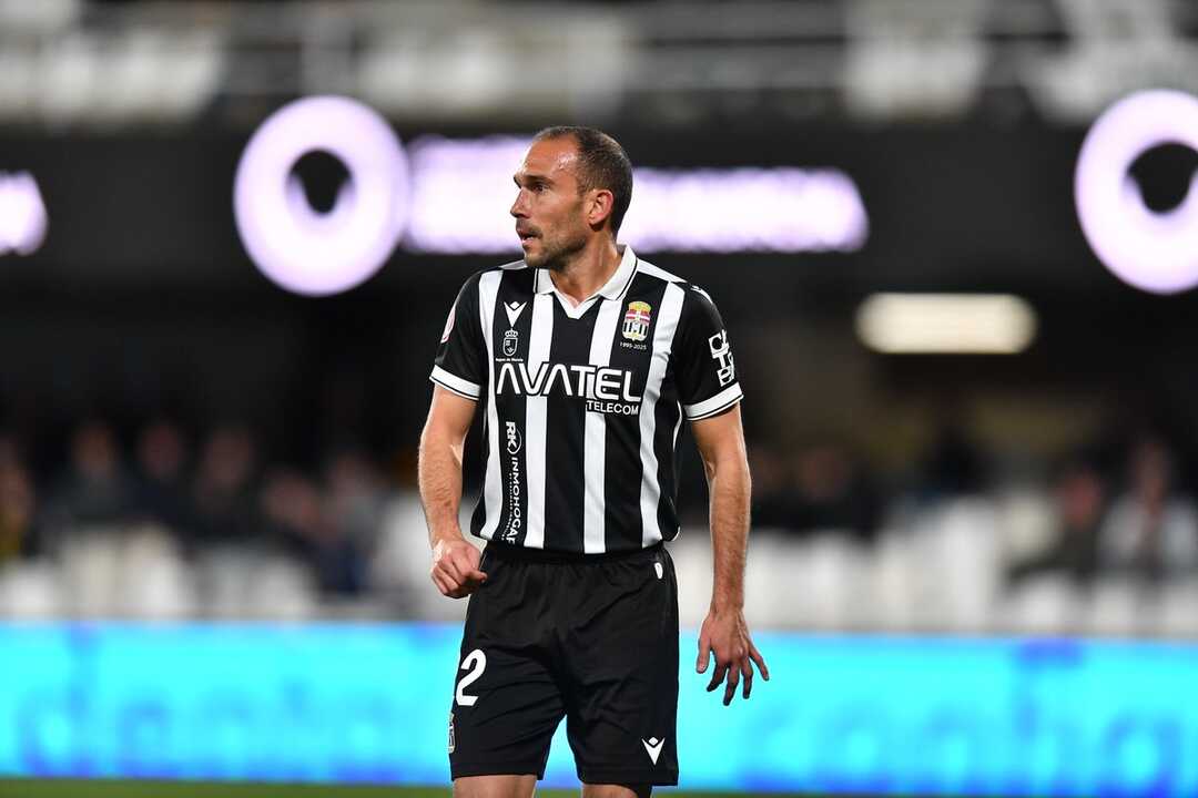 Nacho Martínez tuvo también varias llegadas ofensivas de relativo peligro/Foto: FC CARTAGENA