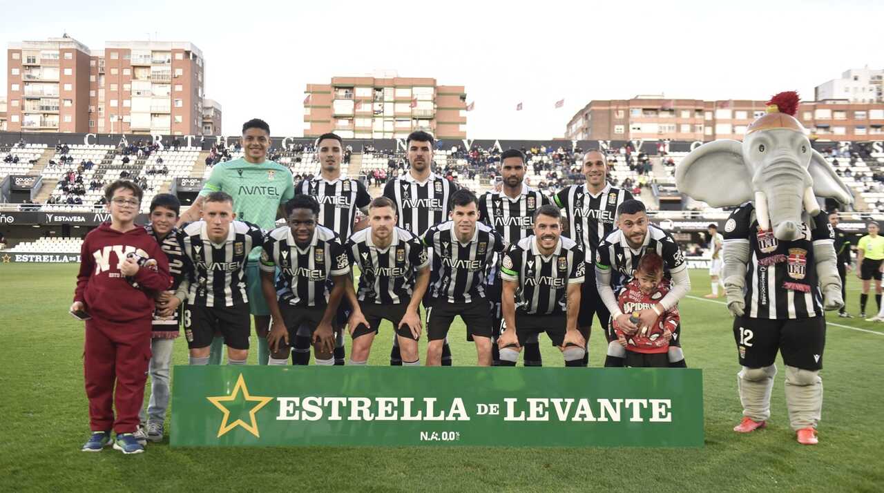 Once albinegro ante el Marbella/Foto: FC CARTAGENA